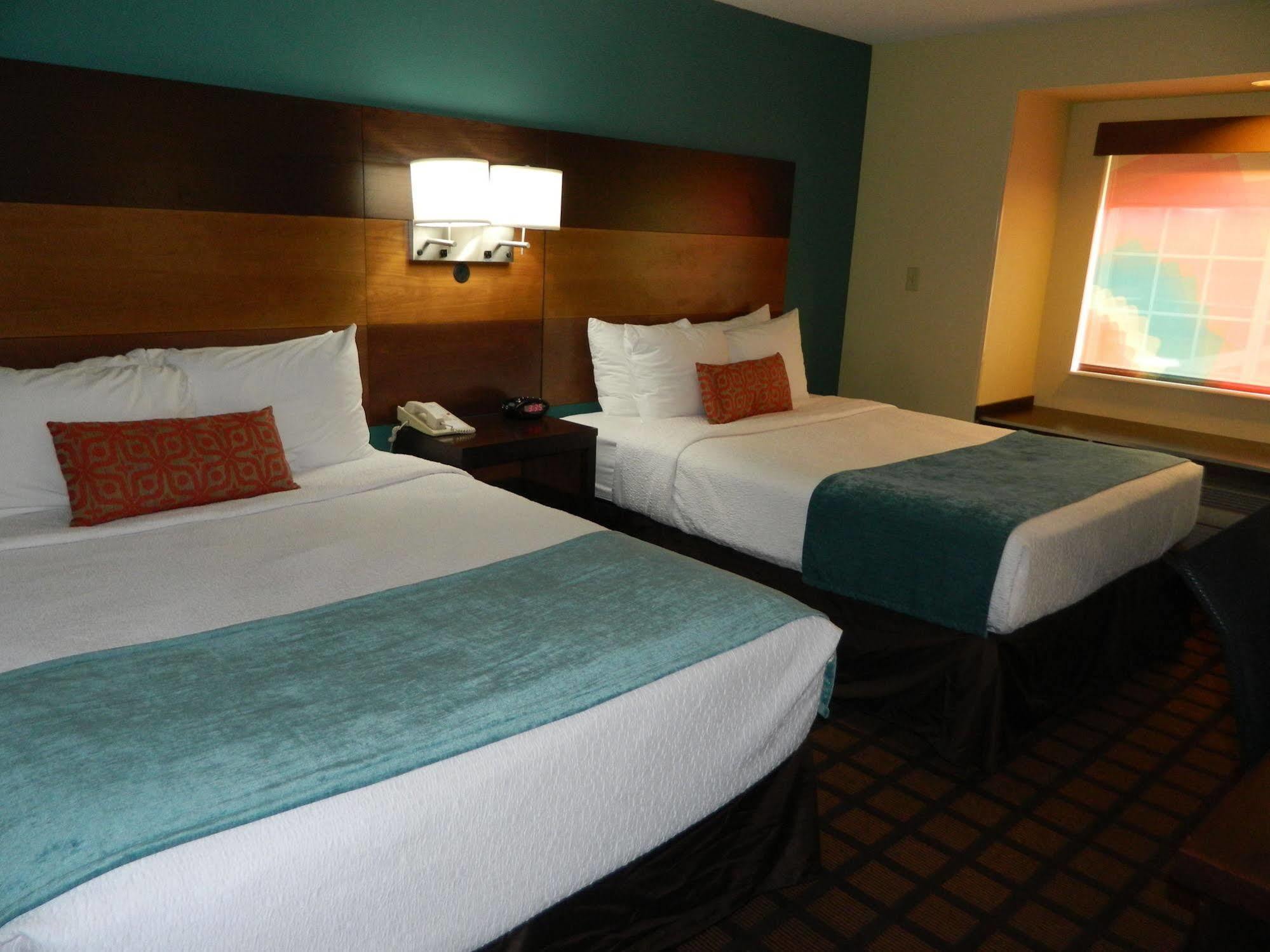 เบสต์ เวสเทิร์น พลัส แฮริสเบิร์ก แมคคานิคส์เบิร์ก Hotel Enola ภายนอก รูปภาพ