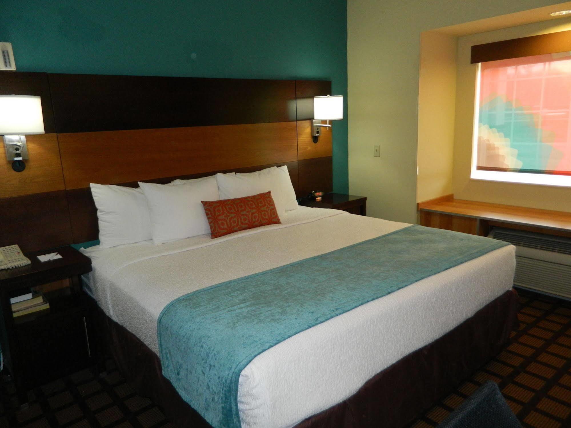 เบสต์ เวสเทิร์น พลัส แฮริสเบิร์ก แมคคานิคส์เบิร์ก Hotel Enola ภายนอก รูปภาพ